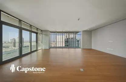 Apartment - 3 Bedrooms - 5 Bathrooms for sale in Seef Lusail Tower 1 - Seef Lusail - Lusail City - Lusail