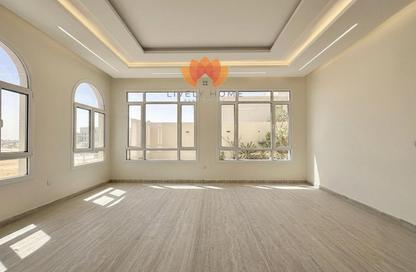 Villa - 7+ Bedrooms - 7+ Bathrooms for rent in Waterfront West Villas - Waterfront Residential - The Waterfront - Lusail Villa - 7+ Bedrooms - 7+ Bathrooms for rent in Waterfront West Villas - Waterfront Residential - The Waterfront - Lusail