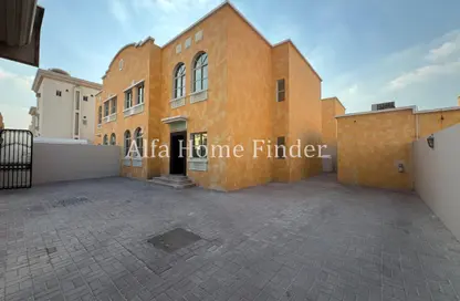 Villa - 6 Bedrooms - 5 Bathrooms for rent in Ain Khaled Villas - Ain Khaled - Doha