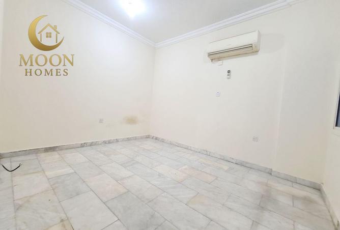 58144737 - Property Image 3