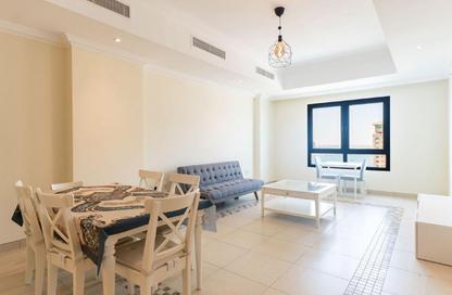 Apartment - 1 Bedroom - 2 Bathrooms for rent in West Porto Drive - Porto Arabia - The Pearl Island - Doha