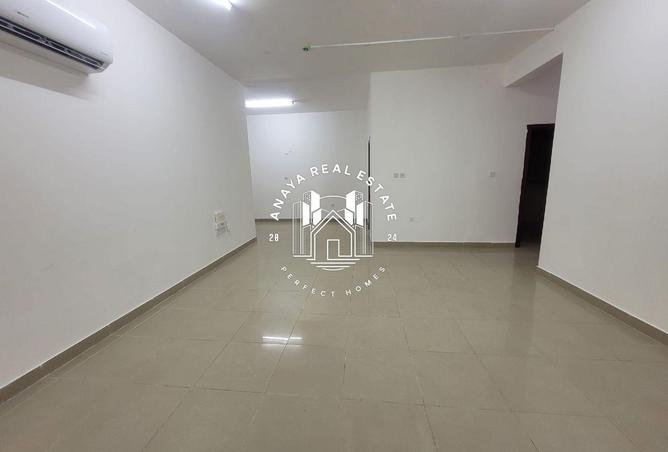 55682799 - Property Main Image