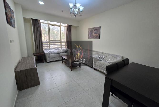 1002511 - Property Image 2