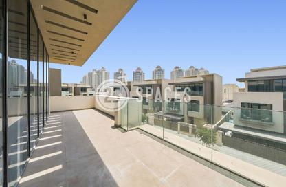 Villa - 6 Bedrooms - 7 Bathrooms for rent in Giardino Gardens - Giardino Villas - The Pearl Island - Doha