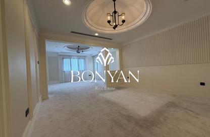 Villa - 7 - 7 for rent in Al Duhail - Doha
