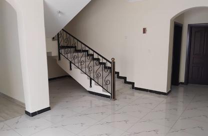 Compound - 5 Bedrooms - 4 Bathrooms for rent in Umm Al Seneem Street - Ain Khaled - Doha