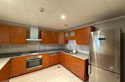 Apartment - 1 Bedroom - 2 Bathrooms for rent in West Porto Drive - Porto Arabia - The Pearl Island - Doha