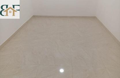 Apartment - Studio - 1 Bathroom for rent in Najma - Doha