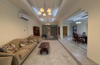 Villa - 3 Bedrooms - 5 Bathrooms for rent in New Salata - Salata - Doha