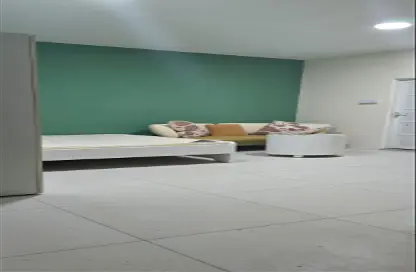 Apartment - Studio - 1 Bathroom for rent in Al Kharaitiyat - Umm Salal Mohammed