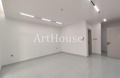 Apartment - 2 Bedrooms - 3 Bathrooms for rent in Fereej Kulaib - Doha Apartment - 2 Bedrooms - 3 Bathrooms for rent in Fereej Kulaib - Doha