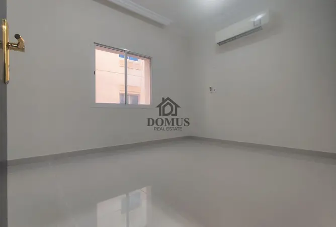63312400 - Property Image 2
