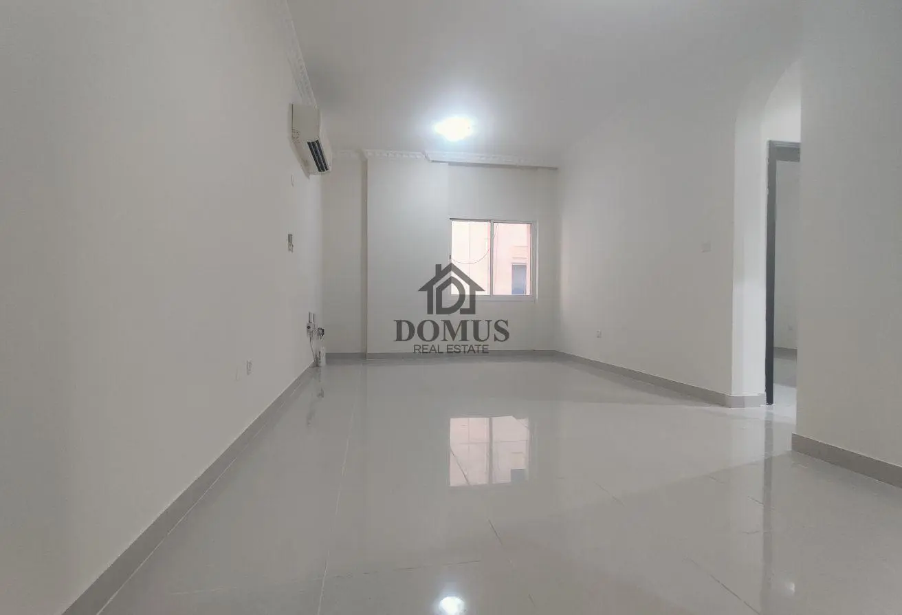63312400 - Property Main Image