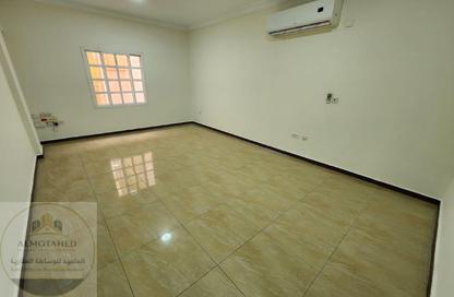 Apartment - 2 Bedrooms - 2 Bathrooms for rent in Al Sadd Road - Al Sadd - Doha Apartment - 2 Bedrooms - 2 Bathrooms for rent in Al Sadd Road - Al Sadd - Doha