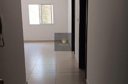 Apartment - 3 Bedrooms - 3 Bathrooms for rent in Al Sadd Road - Al Sadd - Doha Apartment - 3 Bedrooms - 3 Bathrooms for rent in Al Sadd Road - Al Sadd - Doha