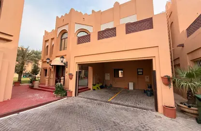 فيلا - 5 غرف نوم - 5 حمامات للايجار في وست باي لاجون - بحيرة وست لاجون - الدوحة