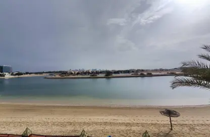 فيلا - 5 غرف نوم - 5 حمامات للايجار في وست باي لاجون - بحيرة وست لاجون - الدوحة