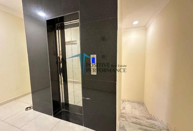 53523403 - صورة العقار 2