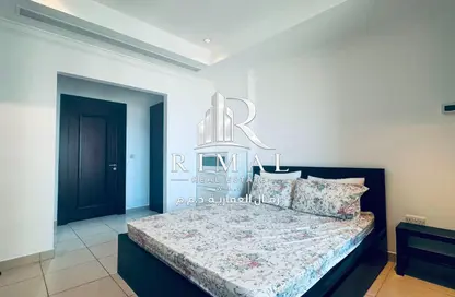 Apartment - 1 Bedroom - 2 Bathrooms for rent in West Porto Drive - Porto Arabia - The Pearl Island - Doha