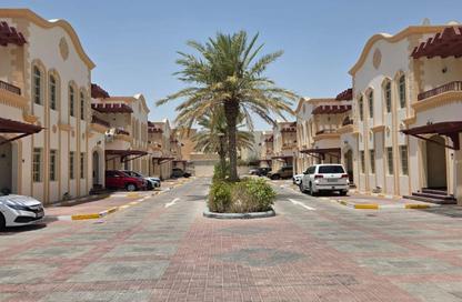 Villa - 4 Bedrooms - 4 Bathrooms for rent in Al Nuaija - Doha
