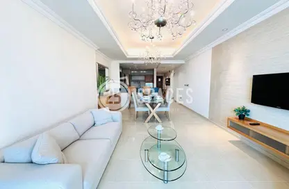 Apartment - 2 Bedrooms - 3 Bathrooms for rent in Viva East - Viva Bahriyah - The Pearl Island - Doha