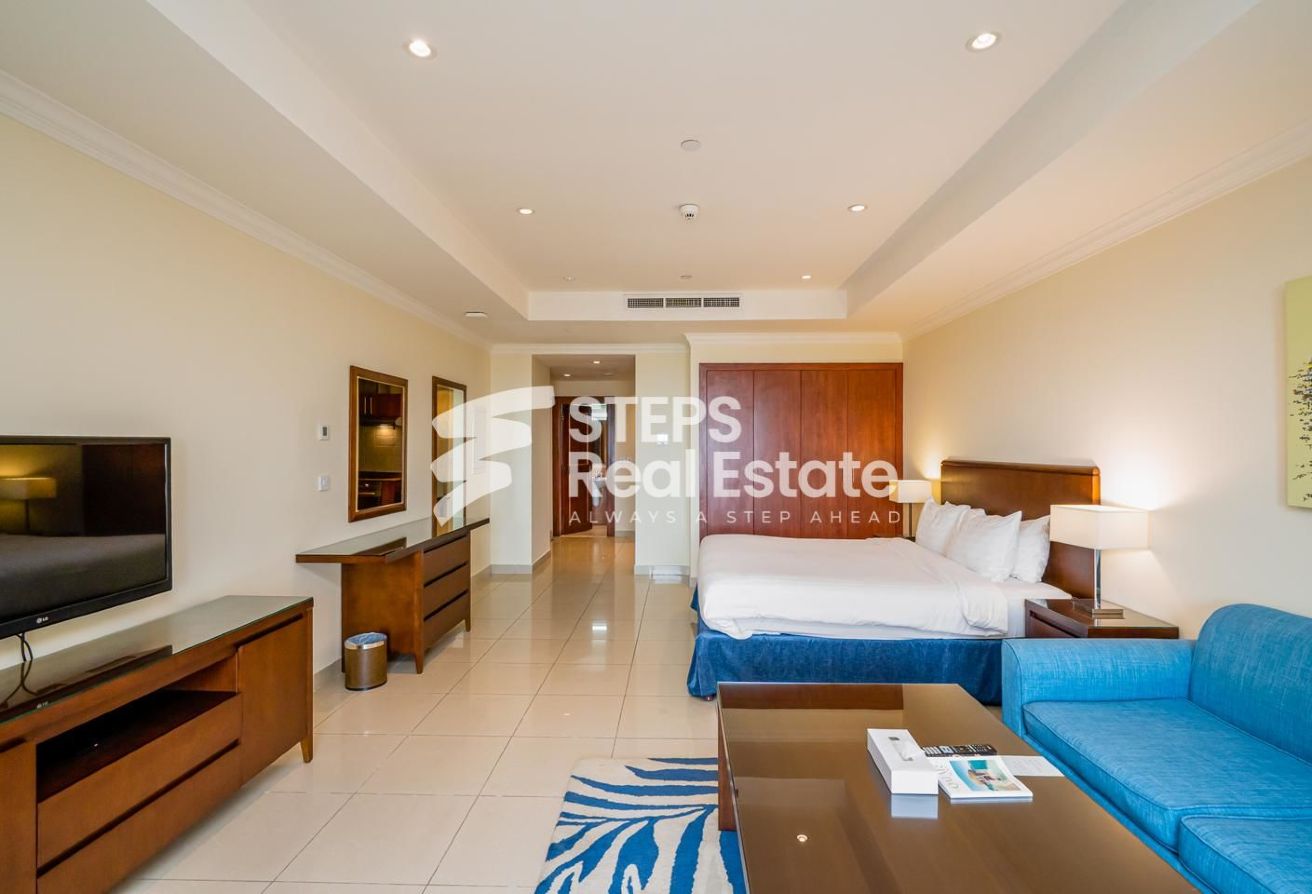 Spacious Apartment with Balcony and City Views