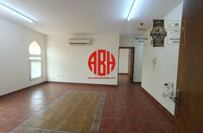 Apartment - 2 Bedrooms - 2 Bathrooms for rent in Old Airport Residential Apartments - Old Airport Road - Doha