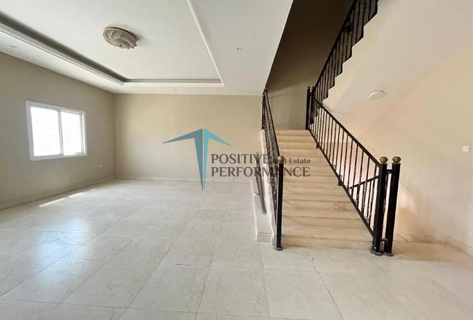 53239342 - Property Main Image