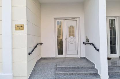 Apartment - 2 Bedrooms - 3 Bathrooms for rent in West Walk - Al Waab - Doha