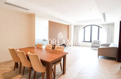 Apartment - 1 Bedroom - 2 Bathrooms for rent in East Porto Drive - Porto Arabia - The Pearl Island - Doha