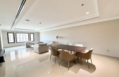 Apartment - 2 Bedrooms - 2 Bathrooms for rent in East Porto Drive - Porto Arabia - The Pearl Island - Doha