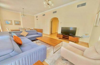 Bulk Rent Units - Studio - 3 Bathrooms for rent in West Bay Tower - West Bay - West Bay - Doha