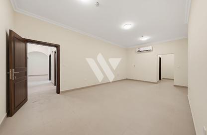 Apartment - 3 Bedrooms - 3 Bathrooms for rent in Home-Al Fina’a - Abdullah Bin Masoud Street - Fereej Bin Mahmoud - Doha
