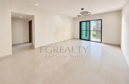 Apartment - 1 Bedroom - 2 Bathrooms for sale in Orjuwan Tower - Lusail City - Lusail