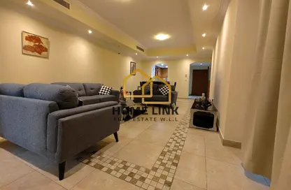 Apartment - 2 Bedrooms - 2 Bathrooms for rent in West Porto Drive - Porto Arabia - The Pearl Island - Doha