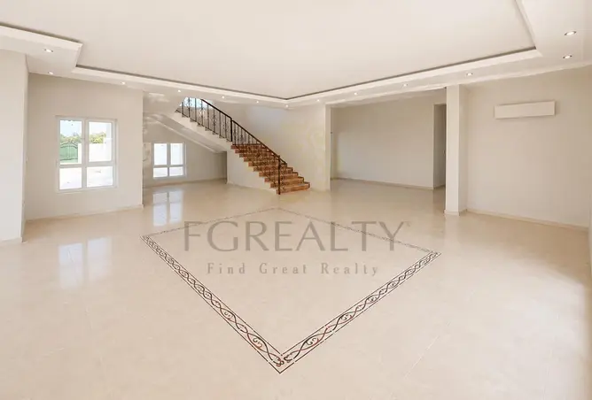62747607 - Property Image 2