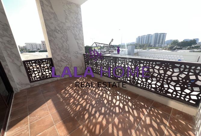 1001843 - Property Image 2