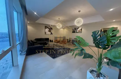 Apartment - 2 Bedrooms - 3 Bathrooms for rent in West Bay Tower - West Bay - West Bay - Doha