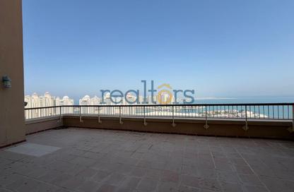 Apartment - 3 Bedrooms - 3 Bathrooms for sale in West Porto Drive - Porto Arabia - The Pearl Island - Doha Apartment - 3 Bedrooms - 3 Bathrooms for sale in West Porto Drive - Porto Arabia - The Pearl Island - Doha