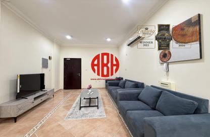 Apartment - 2 Bedrooms - 2 Bathrooms for rent in Bin Omran 35 - Fereej Bin Omran - Doha Apartment - 2 Bedrooms - 2 Bathrooms for rent in Bin Omran 35 - Fereej Bin Omran - Doha
