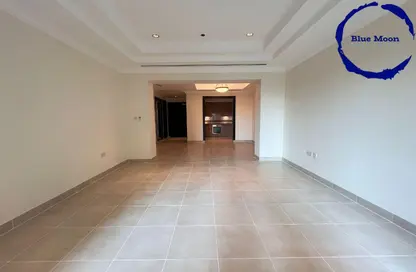 Apartment - 1 Bedroom - 2 Bathrooms for rent in East Porto Drive - Porto Arabia - The Pearl Island - Doha