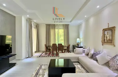 شقة - غرفة نوم - 2 حمامات للايجار في فوكس هيلز اي 13 - فوكس هيلز - الوسيل