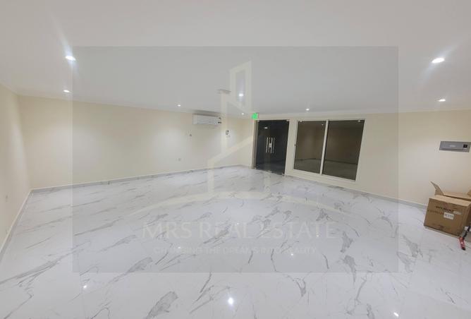 54393570 - Property Main Image