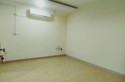 Villa - Studio - 1 Bathroom for rent in Al Wukair - Al Wakra