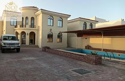 Villa - 5 Bedrooms - 7 Bathrooms for rent in Al Khor Community - Al Khor