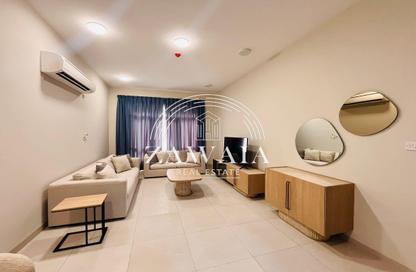 Apartment - 3 Bedrooms - 3 Bathrooms for rent in Anas Street - Fereej Bin Mahmoud North - Fereej Bin Mahmoud - Doha