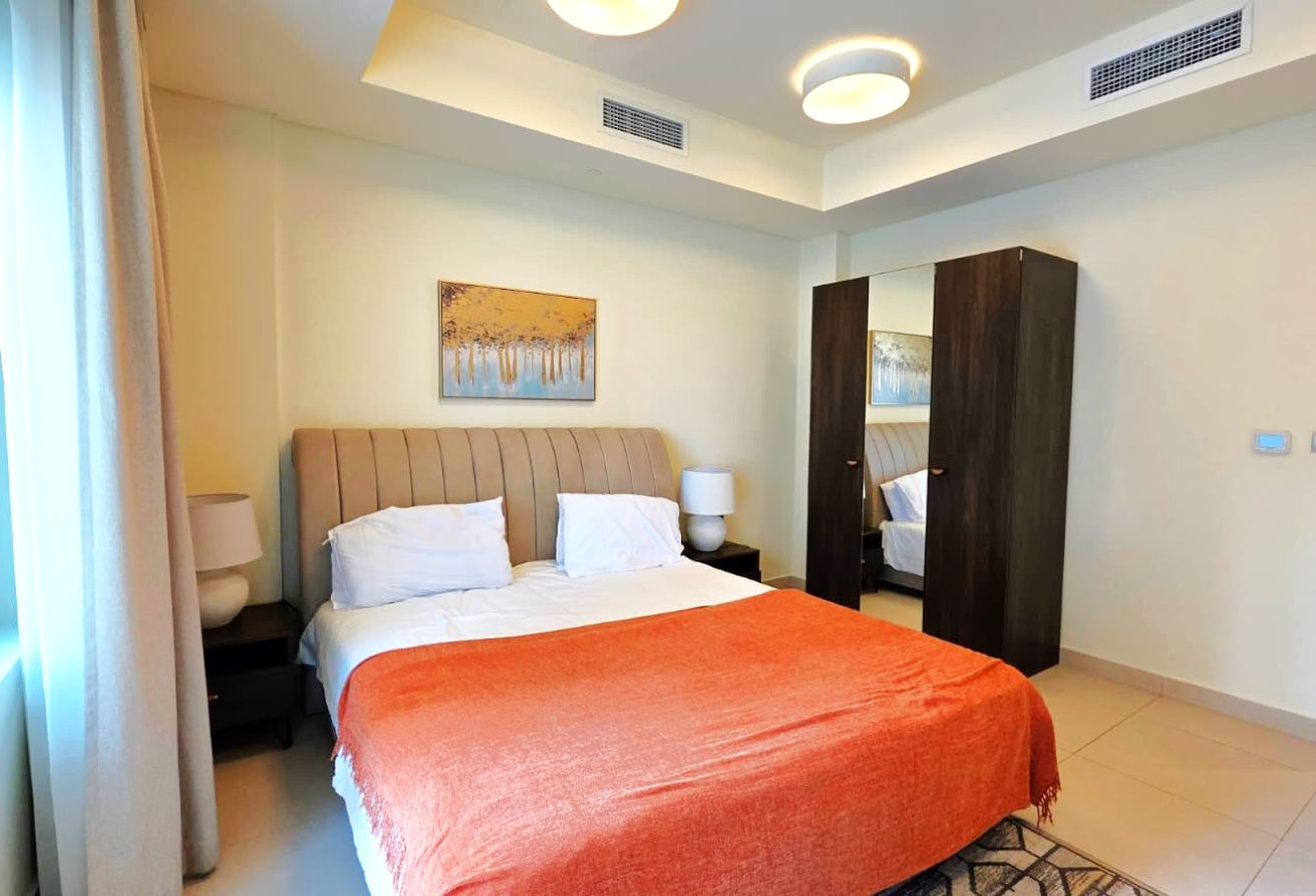 *1 MONTH FREE* 1 BHK + BIG BALCONY *BILLS FREE* - apartment in Marina Tower 07