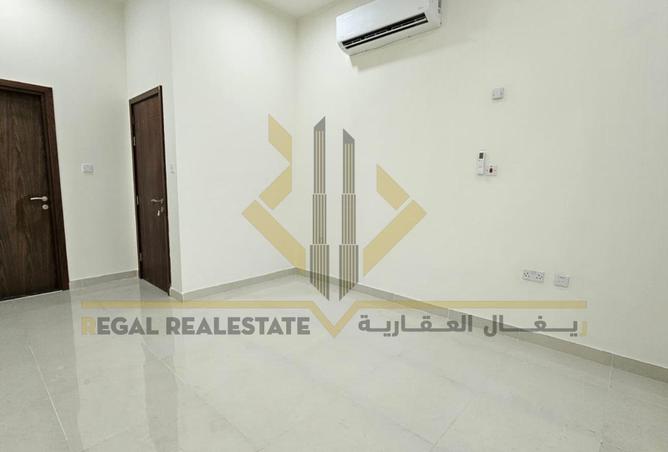 953455 - Property Image 2