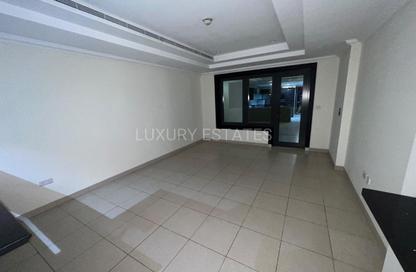 Apartment - Studio - 1 Bathroom for rent in Porto Arabia - The Pearl Island - Doha