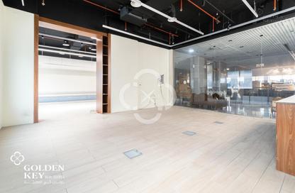 Shop - Studio - 2 for rent in Al Sadd Road - Al Sadd - Doha